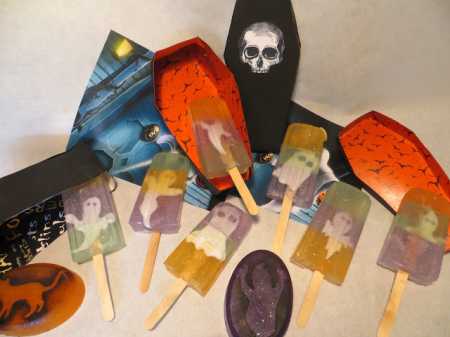 Halloween-ghost-soaps-favors