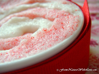 christmas-gift-candy-cane-sugar-scrub