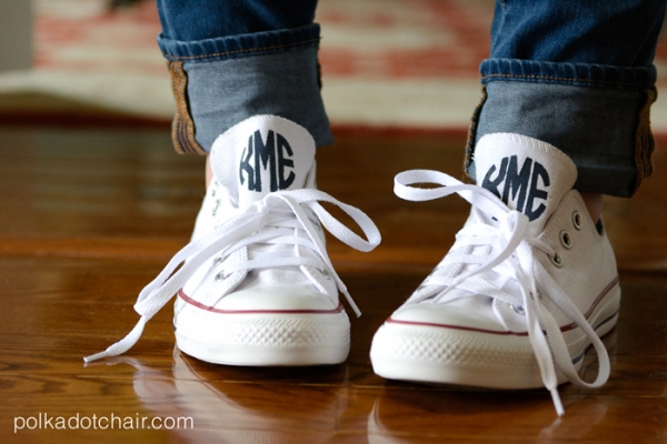 monogrammed-converse