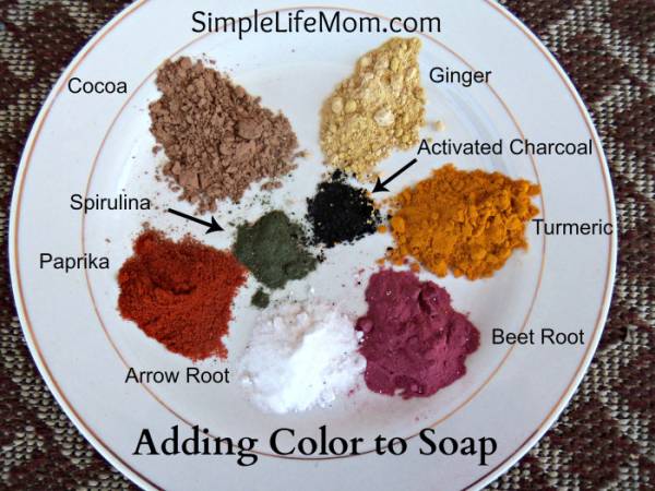 adding-color-to-soap-with-labels