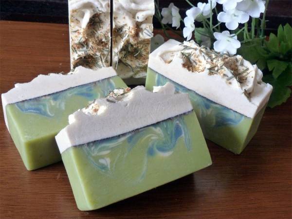 lemon-herbal-soap-recipe