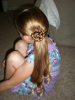 8 Quick And Easy Little Girl Hairstyles - Bath and Body (600 x 800 Pixel)